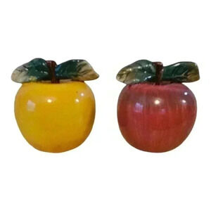 Oneida Apple Salt and Pepper Shakers, Yellow Apple and Red Apple Shakers,